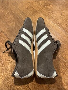 ADIDAS Tokyo women’s sneakers